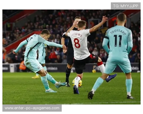 利物浦麦卡利斯特控球训练更稳——揭秘提升控球能力的秘密武器 利物浦麦卡利斯特控球训练更稳——揭秘提升控球能力的秘密武器