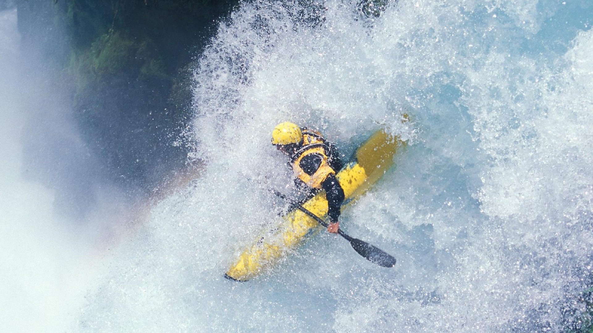 《坦克世界》全球总决赛与《战争雷霆》线上锦标赛的军事游戏电竞之路